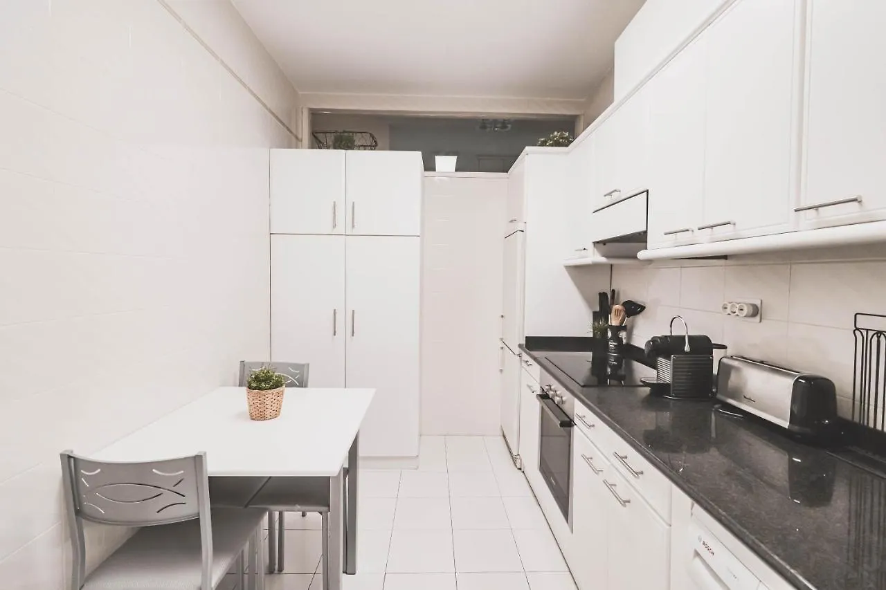 Park View Beautiful Apartment Bilbao Hiszpania
