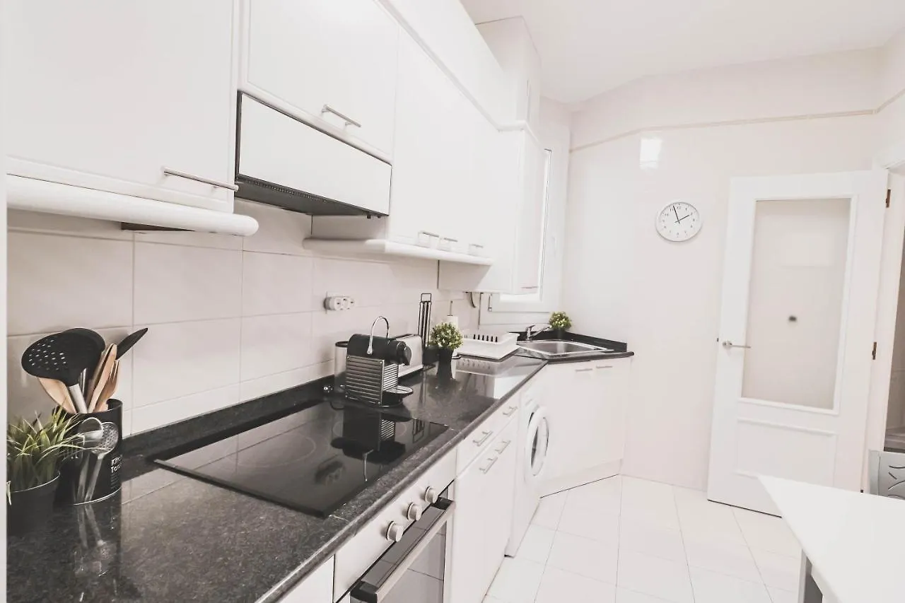 Park View Beautiful Apartment Bilbao Hiszpania
